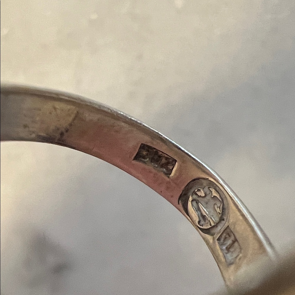 Artisan Mexican Sterling Silver Ring - Picture 6 of 13